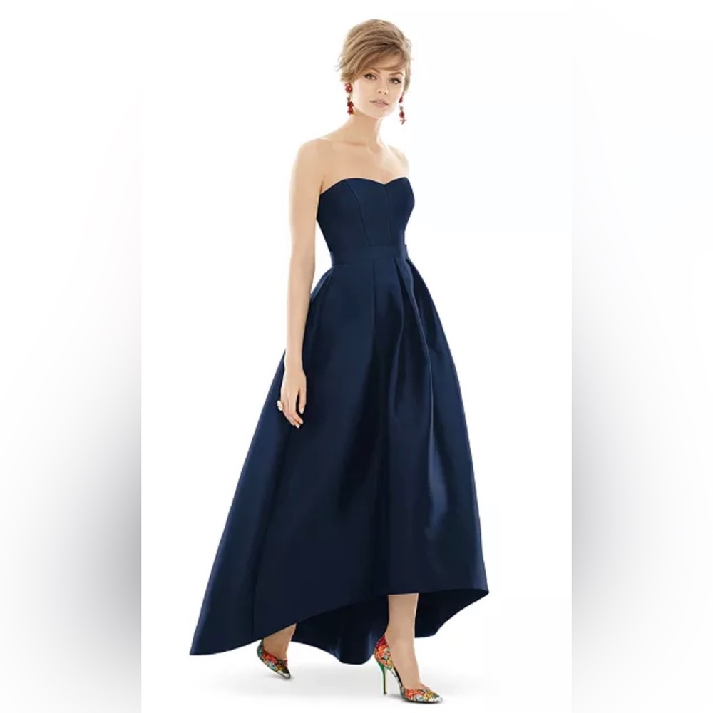 NWOT BLACK Alfred Sung High-Low Gown/Maxi Dress. Completely Sold Out. Sz 14.